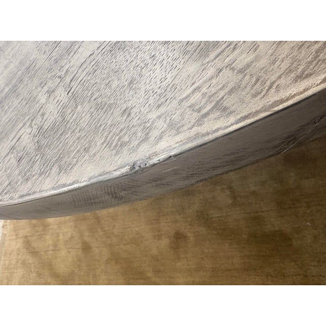 Contemporary Drifted Reclaimed Oak Round Dining Table – 60” Drifted Reclaimed Grey Oak Finish For Sale - Image 3 of 18