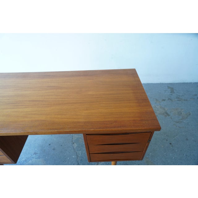 Auburn Danish Modern Teak Double-Pedestal Desk in the Style of Arne Vodder For Sale - Image 8 of 17