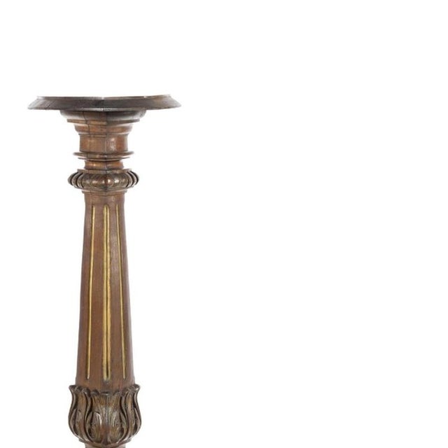 19th Century Walnut Columns, Set of 2 For Sale - Image 4 of 6