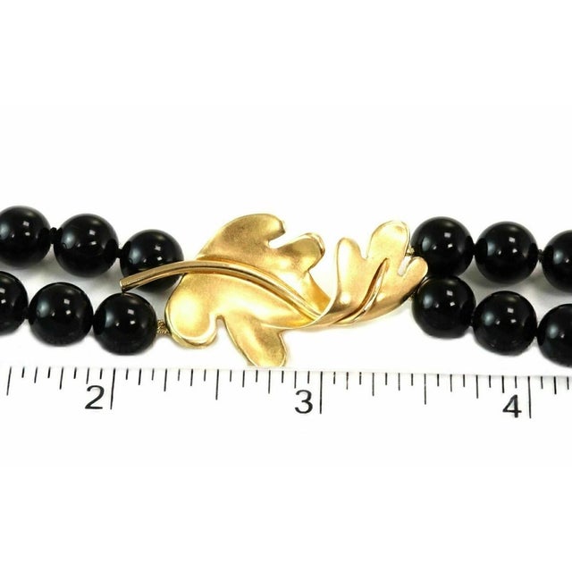 Black Mid 20th Century Tiffany & Co. Onyx Beads 18k Yellow Gold Oak Leaf Enhancer Necklace For Sale - Image 8 of 8