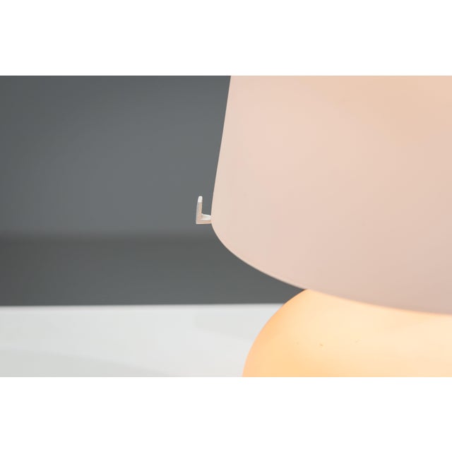 Ivory Model 1853 Table Lamp by Max Ingrand for Fontana Arte, 1970s For Sale - Image 8 of 13