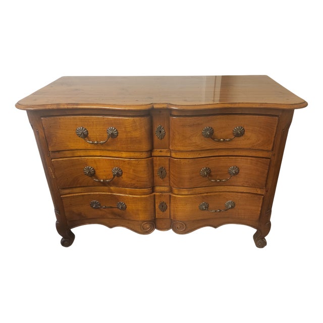 Louis XV Style Crossbow-Shaped Commode in Walnut, France For Sale