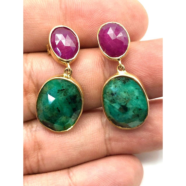 English Bochic "Capri" Ruby & Rough Cut Emeralds Set In 18K Gold & Silver For Sale - Image 3 of 7