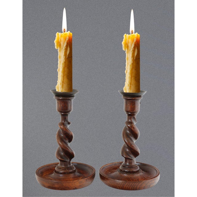 Victorian Pair of Antique English Oak Barley Twist Candlesticks, c.1890 For Sale - Image 3 of 4