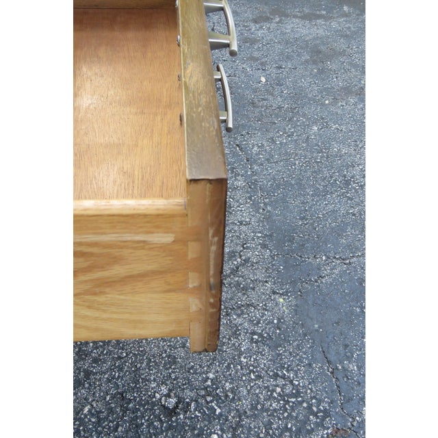 Mid 20th Century Mid Century Modern Nightstand End Side Bedside Table 5919 For Sale - Image 5 of 12