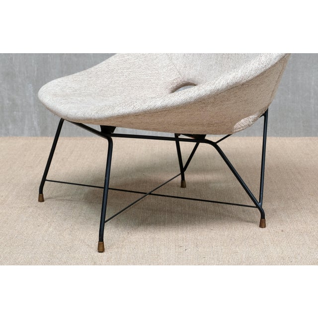 1950s Kosmos Lounge Chair in Ivory Chenille by Augusto Bozzi for Saporiti Italia, 1950s For Sale - Image 5 of 10