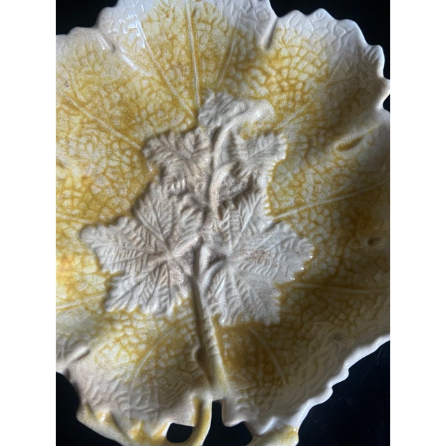 Majolica ironstone leaf dish made in England by Minton in the mid 19th century. The thick weighty leaf shaped dish has a...