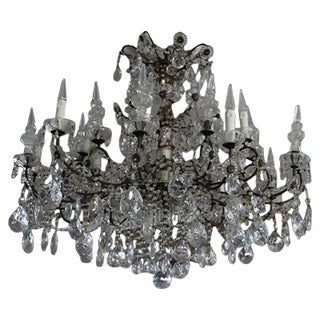 19th Century Italian Neoclassical Giltwood and Crystal Chandelier For Sale