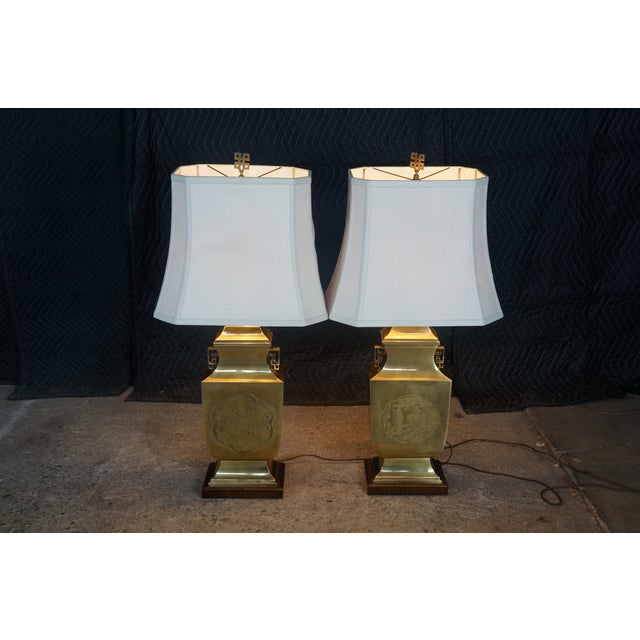 2 Mid Century Chinoiserie Etched Brass Table Lamps Asian Urn Tea Caddy Jar Pair For Sale - Image 15 of 18