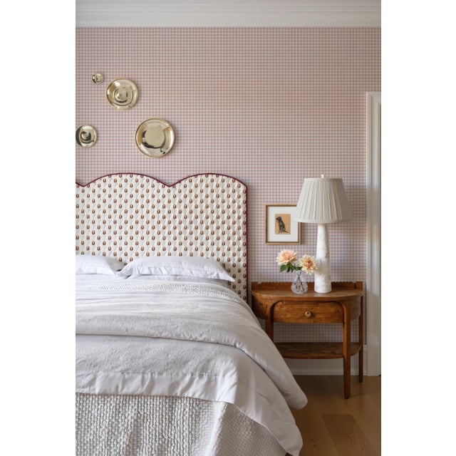 Traditional Austen Gingham Small Check Traditional Wallpaper – Powder Pink Sample For Sale - Image 3 of 7