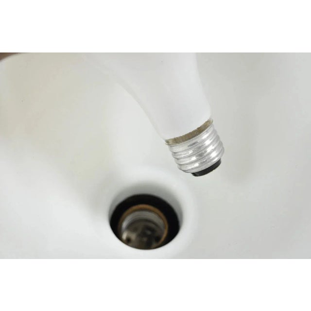 Vintage Architectural Mid Century Modern Copper Metal Obelisk Pyramid Table Lamp For Sale - Image 9 of 12