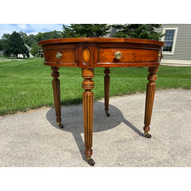 Brass Vintage Henredon Federal-Style Round Center Table | Traditional Neoclassical Occasional Table With Drawer & Brass Casters For Sale - Image 8 of 11