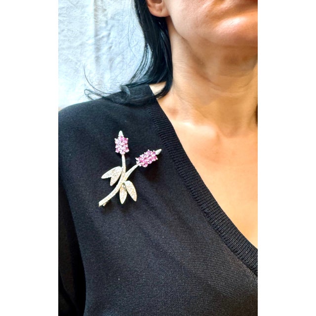 Vintage 18 Kt White Gold Diamond & 13 Ct Pink Sapp Floral Bouquet Broach 23.2 GM For Sale - Image 13 of 18