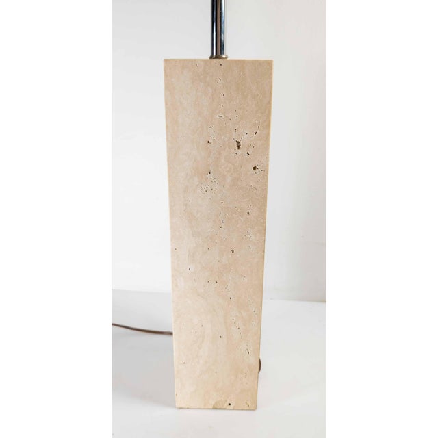 Mid-Century Modern Polished Travertine Limestone Stone Table Lamp For Sale In New York - Image 6 of 10