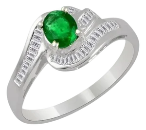 Natural Brazilian Emerald & Diamond Ring 18 Karat White Gold