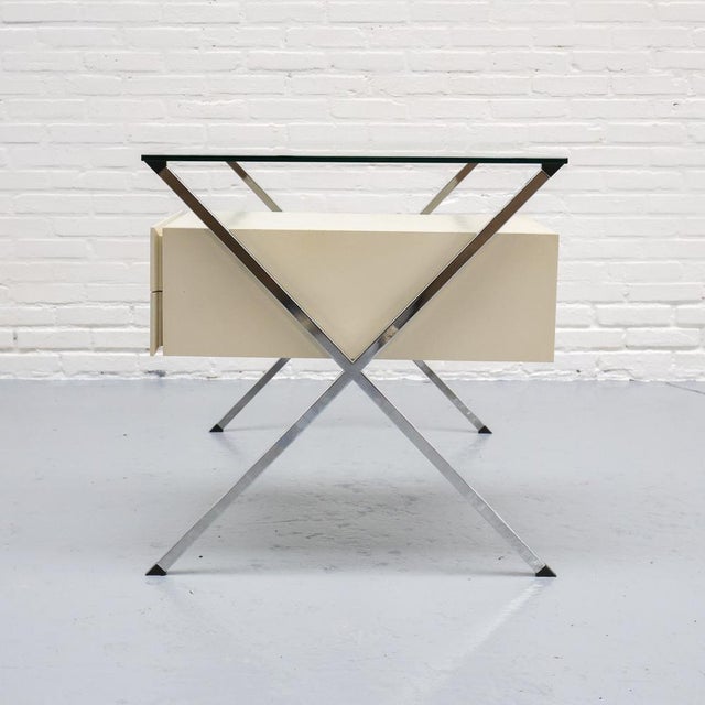 Silver Desk by Franco Albini for Knoll, 1970s For Sale - Image 8 of 17