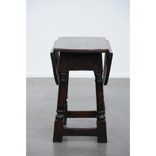 Antique English Loop-Eared Side Table in Oak, 18th Century For Sale - Image 5 of 17