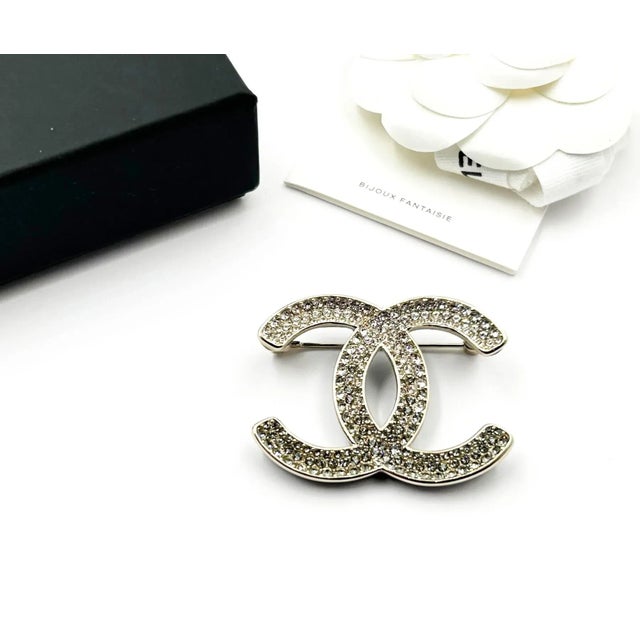 Chanel Brand New Silver Grey Ombre Black Curve Brooch *Marked 23 *Made in France *Comes with the original box, pouch,...