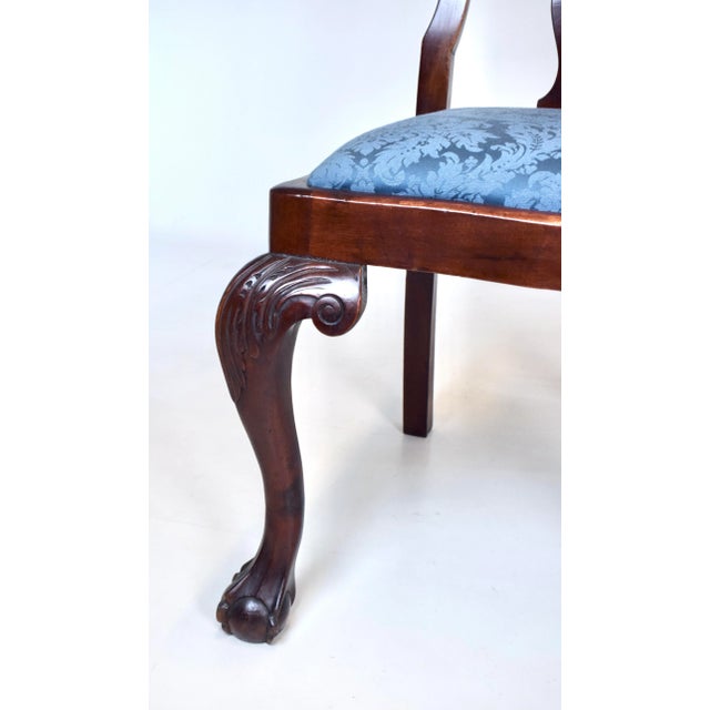 Set of Four Queen Anne Dining Chairs, Hand-Carved Mahogany, England For Sale In Philadelphia - Image 6 of 9
