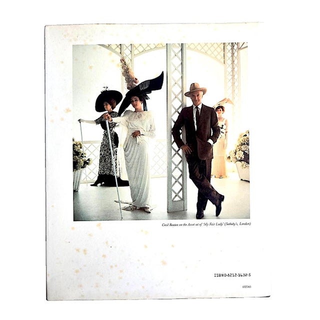 Cecil Beaton 1st Edition Book, "Cecil Beaton, a Retrospective", by David Mellor, Cecil Beaton For Sale - Image 4 of 17