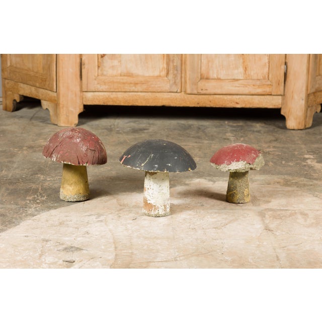 Mid 20th Century Set of Three American Midcentury Painted Concrete Mushroom Garden Ornaments For Sale In Atlanta - Image 6 of 12