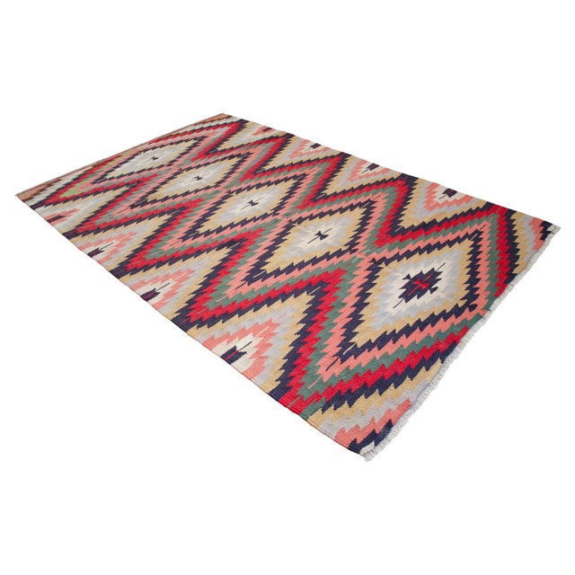 1970s Vintage 5x8 Ft Turkish Rug Kilim – Tribal Living Room Decor Bohemian Style Rug For Sale - Image 5 of 14