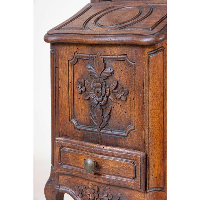 Brown 19th Century Louis XV Style French Farinerio Flour Box with Carved Floral Décor For Sale - Image 8 of 9