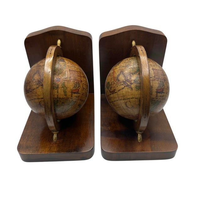 1950s Vintage Olde World Globe Wooden Bookends Made in Italy - A Pair For Sale - Image 5 of 12