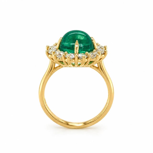 Contemporary 3.32 Carat Colombian Emerald and Diamond Ring, 18k Yellow Gold, Size 6.5 For Sale - Image 3 of 6