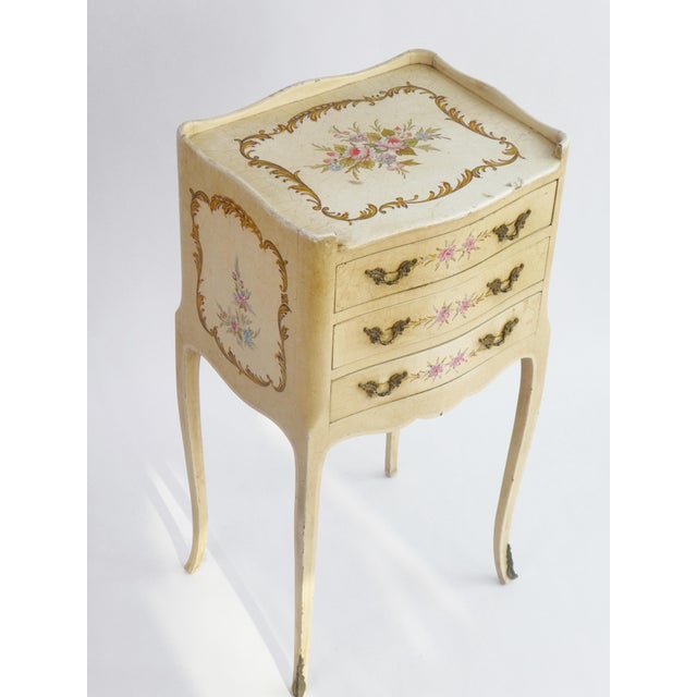 Vintage Venetian Louis XV Hand-Painted Floral Nightstand with Drawers, 1920s For Sale - Image 4 of 13
