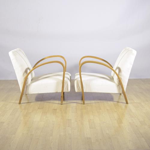 Art Deco Armchairs with Curved Armrests and White Fabric, 1930s, Set of 2 For Sale - Image 3 of 9