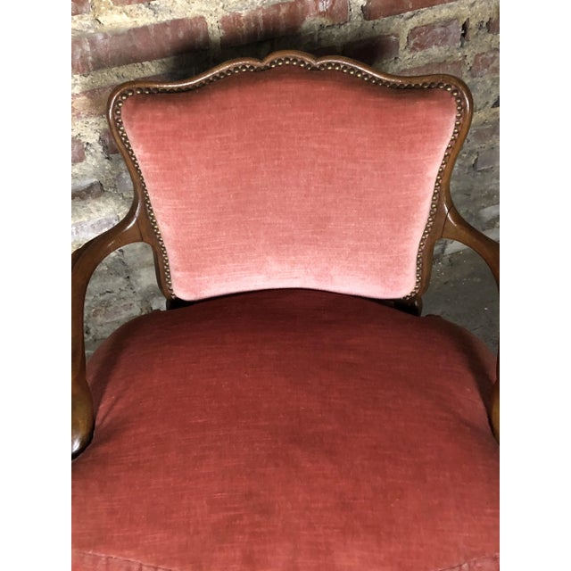 Set of Mid-Century English Oak and Pink Velvet Lounge Chairs For Sale - Image 12 of 13