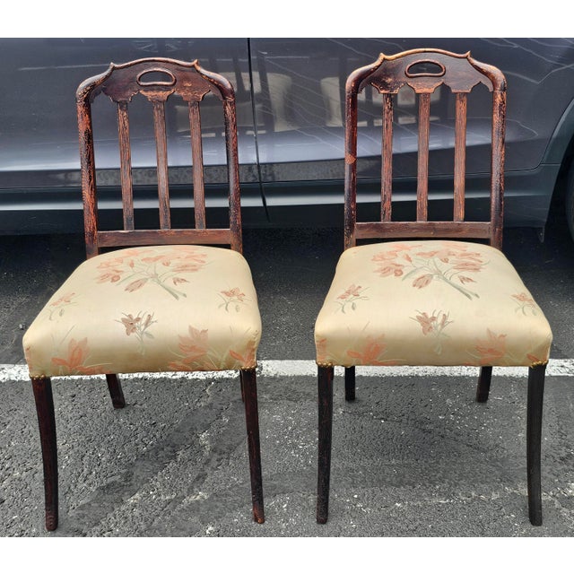 Traditional Pair of Edwardian Stained Oak and Upholstered Side Chairs, Circa 1900s For Sale - Image 3 of 10