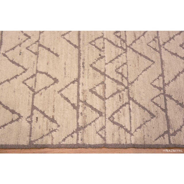 2020s Light Ivory Cream and Neutral Grey Geometric Tribal Modern Hallway Runner Rug For Sale - Image 5 of 5