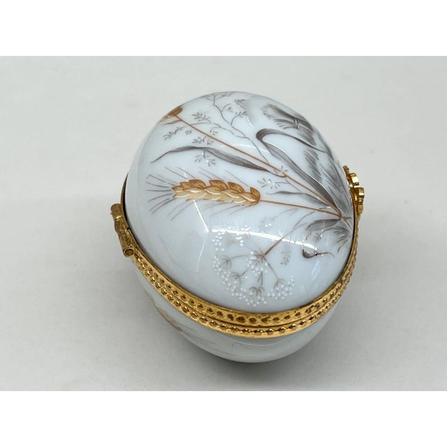 Early 20th Century Limoges Egg Shape Box For Sale - Image 4 of 8