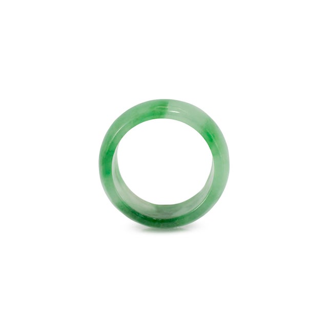 Early 21st Century Ladies Natural Green 20.30ct Jadeite Jade Band Ring, Size 5 For Sale - Image 5 of 7