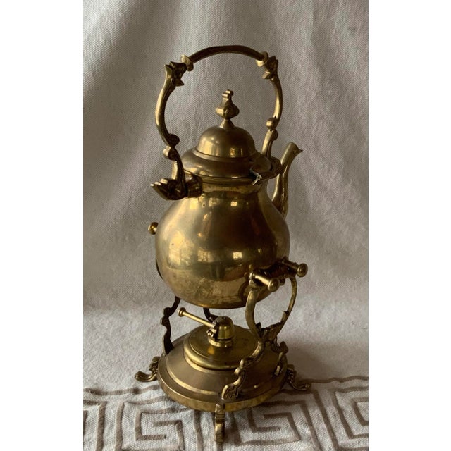 Pair of Mid-Century Turkish Brass Coffee Pots With Warming Stands - Handmade c.1950s, Diplomatic Provenance For Sale - Image 4 of 12