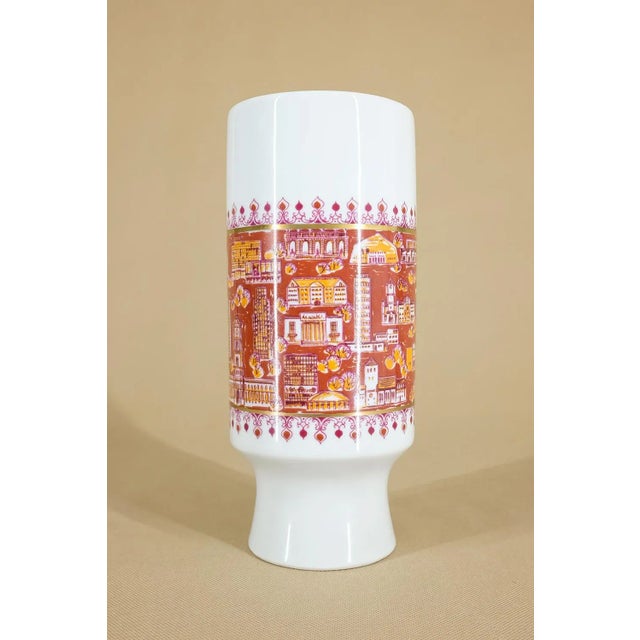 Vase by Gottfried Stör & Gerhard Nussmann for Wallendorf, 1970s For Sale - Image 6 of 17