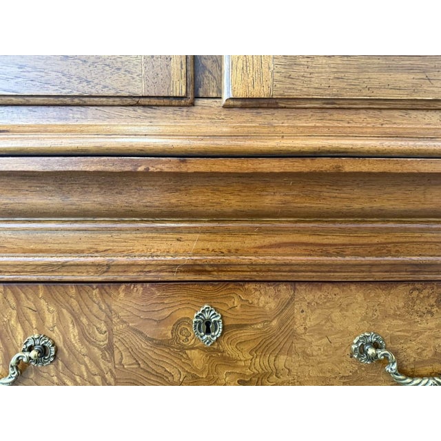 Late 20th Century Thomasville Burled Walnut China Cabinet For Sale - Image 14 of 17