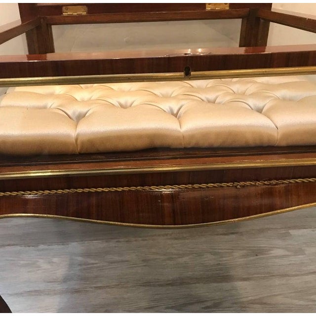 Mid 20th Century Louis XV Style Ormolu-Mounted Bijouterie Vitrine Table For Sale - Image 10 of 12