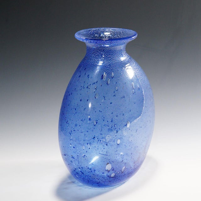 Monumental Ercole Barovier - Barovier & Toso Efeso Blue Vase 1964 Item e6454 A large blue art glass vase from the 'Efeso'...