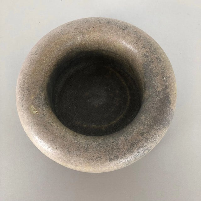 Ceramic Shell Vase by Piet Knepper for Mobach, 1960s For Sale - Image 8 of 12