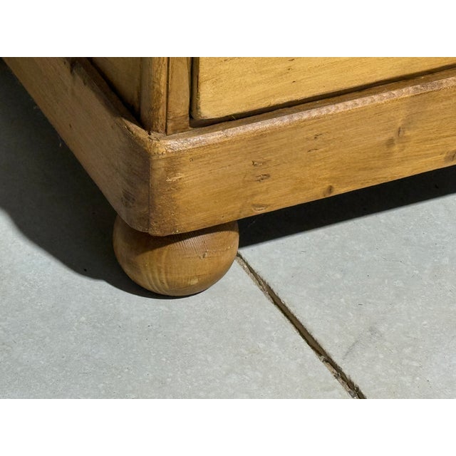 Antique Pine Four Drawers - Chest of Drawers From England For Sale - Image 16 of 18