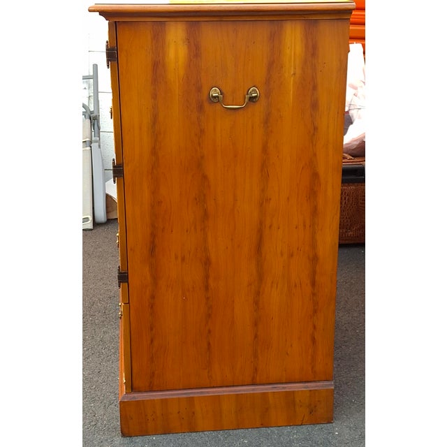 Late 20th Century Late 20th Century Federal Style Yew Wood Double Door Side Cabinet For Sale - Image 5 of 15