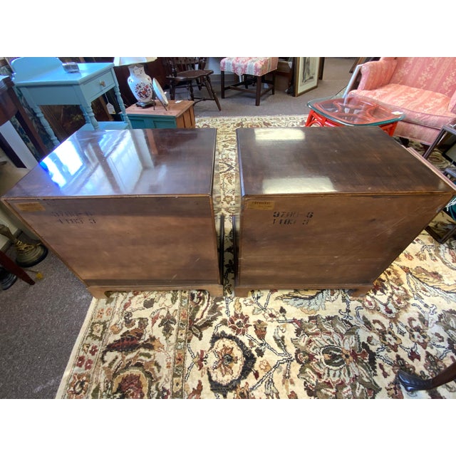 Traditional 20th Century Henredon Chests Pair For Sale - Image 3 of 9