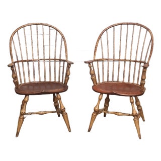 Pair of Late 20th Century d.r. Dimes Sack Back Windsor Arm Chairs Bench Made For Sale