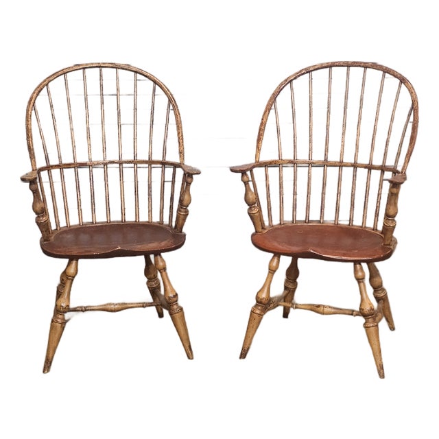 Pair of Late 20th Century d.r. Dimes Sack Back Windsor Arm Chairs Bench Made For Sale