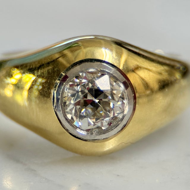 18k Gold Old European Cut Diamond Rub Over Ring Size 7.25 For Sale - Image 9 of 10