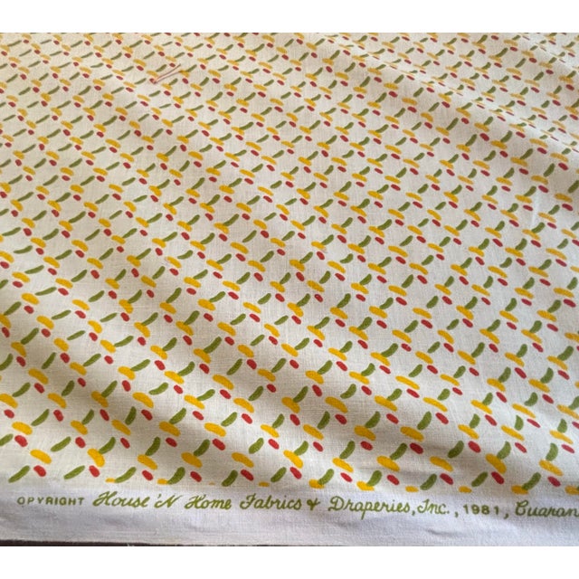 Over 10 Yards of House ‘N Home Fabrics Screen Print From 1981. For Sale - Image 4 of 7