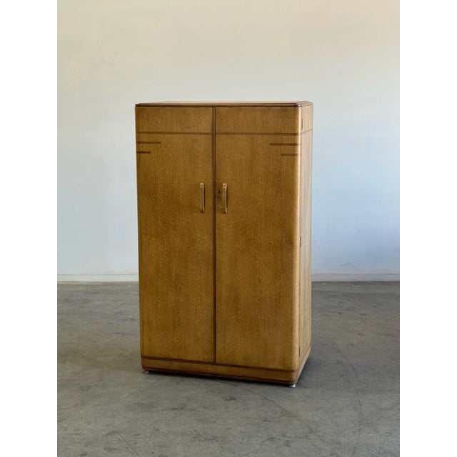 1980s Art Deco Armoire in Birds Eye For Sale - Image 4 of 12